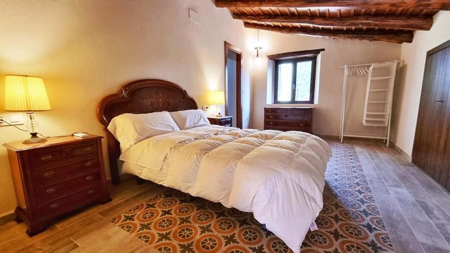 Alojamiento Rural En Aracena. Finca El Rehilete Eksteriør bilde